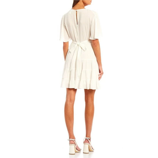 New 🌟 B. Darlin Short Flutter Sleeve V-Neck Tiered 👗 Dress Plum ⌛ 4 New 🌟 B. Darlin Short Flutter Sleeve V-Neck Tiered 👗 Dress Plum ⌛ - Image 2