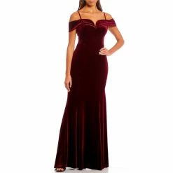 Best Sale 🤩 B. Darlin Velvet Mermaid Long 👗 Dress Burgundy 💯