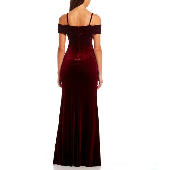 Best Sale π€© B. Darlin Velvet Mermaid Long π Dress Burgundy π― 4 Best Sale π€© B. Darlin Velvet Mermaid Long π Dress Burgundy π― - Image 2